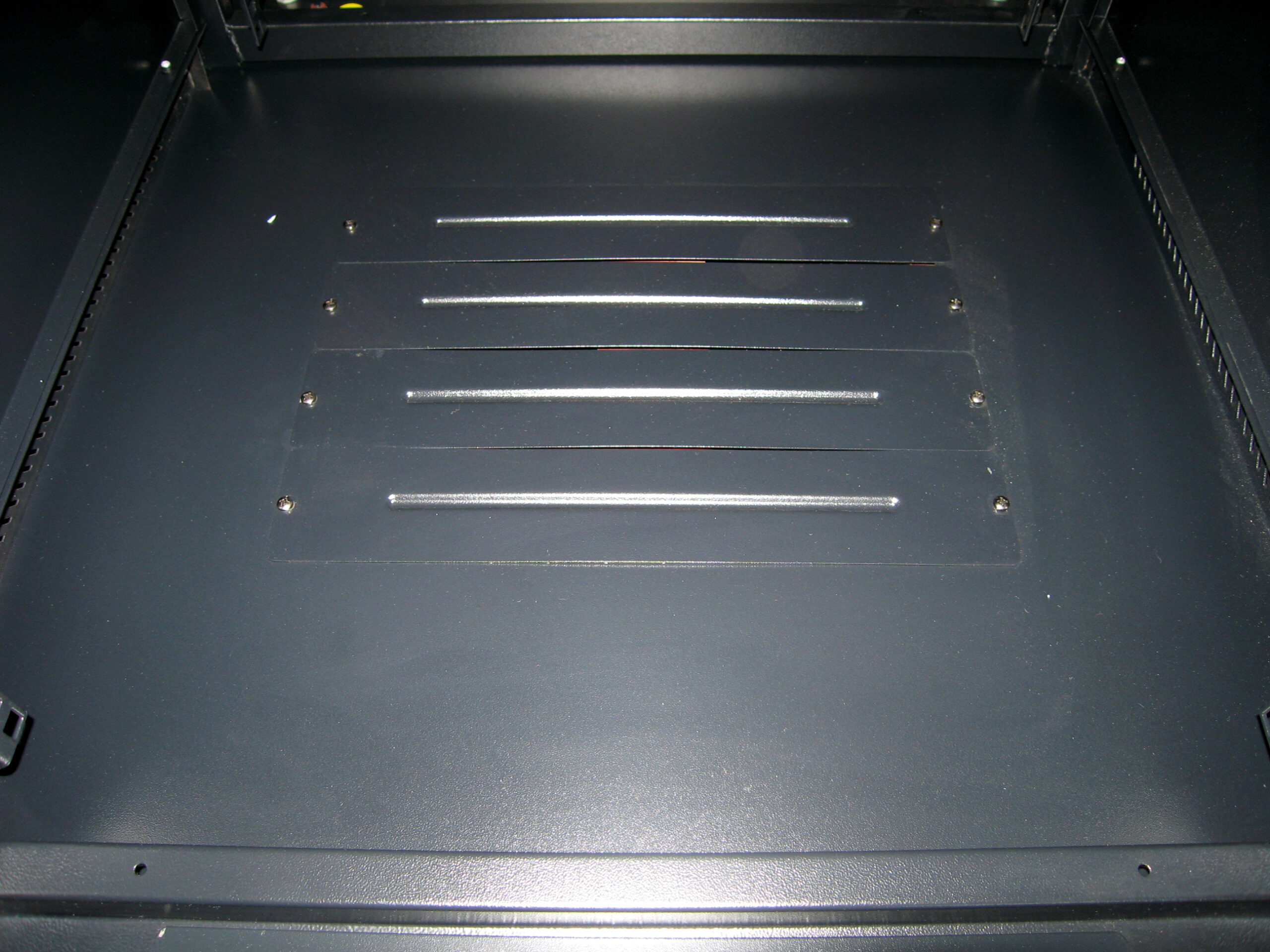 Rack de suelo 42U AN600 F600 AL2000 - Imagen 4