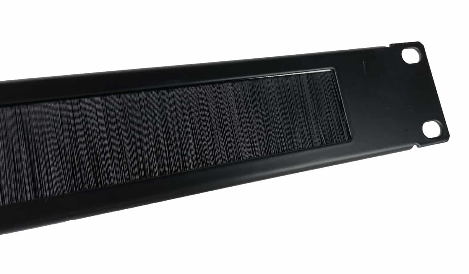 Panel guiacables horizontal 19" c|cepillo 1U" - Imagen 2