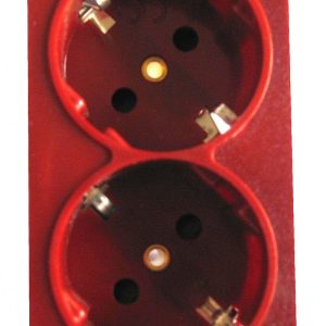 DOBLE SCHUKO ROJO CON PLACA